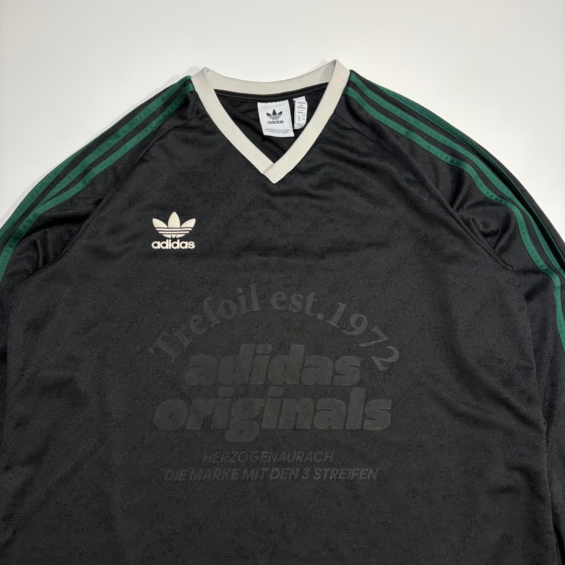 아디다스 오리지널스 트레포일 로고 브이넥 롱슬리브 블록코어 상품이미지2