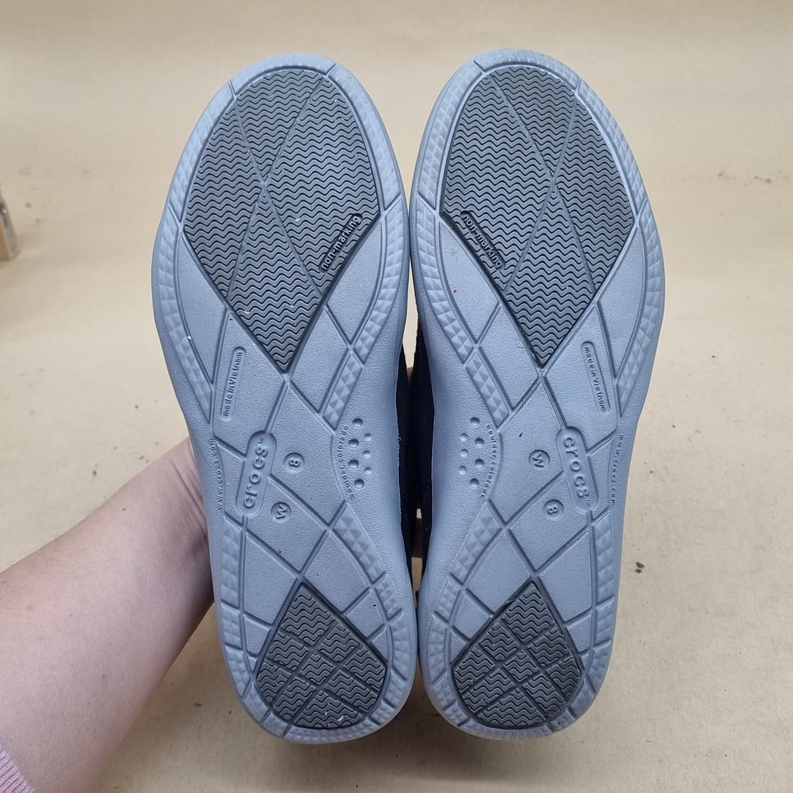 크록스 왈루 슬립온 W8 실사이즈 240 상품이미지3