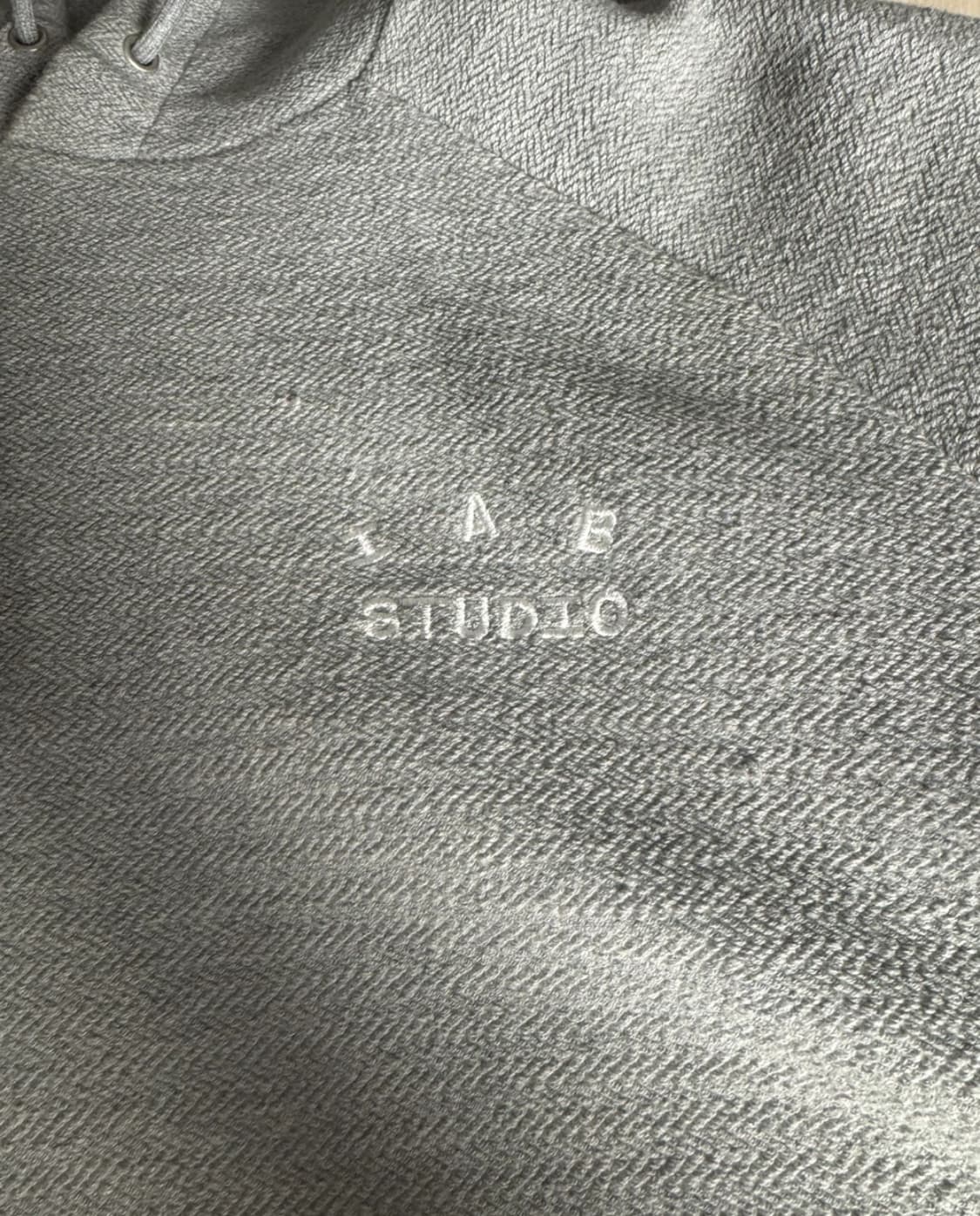 아이앱스튜디오 헤링본 후드 M사이즈 상품이미지2