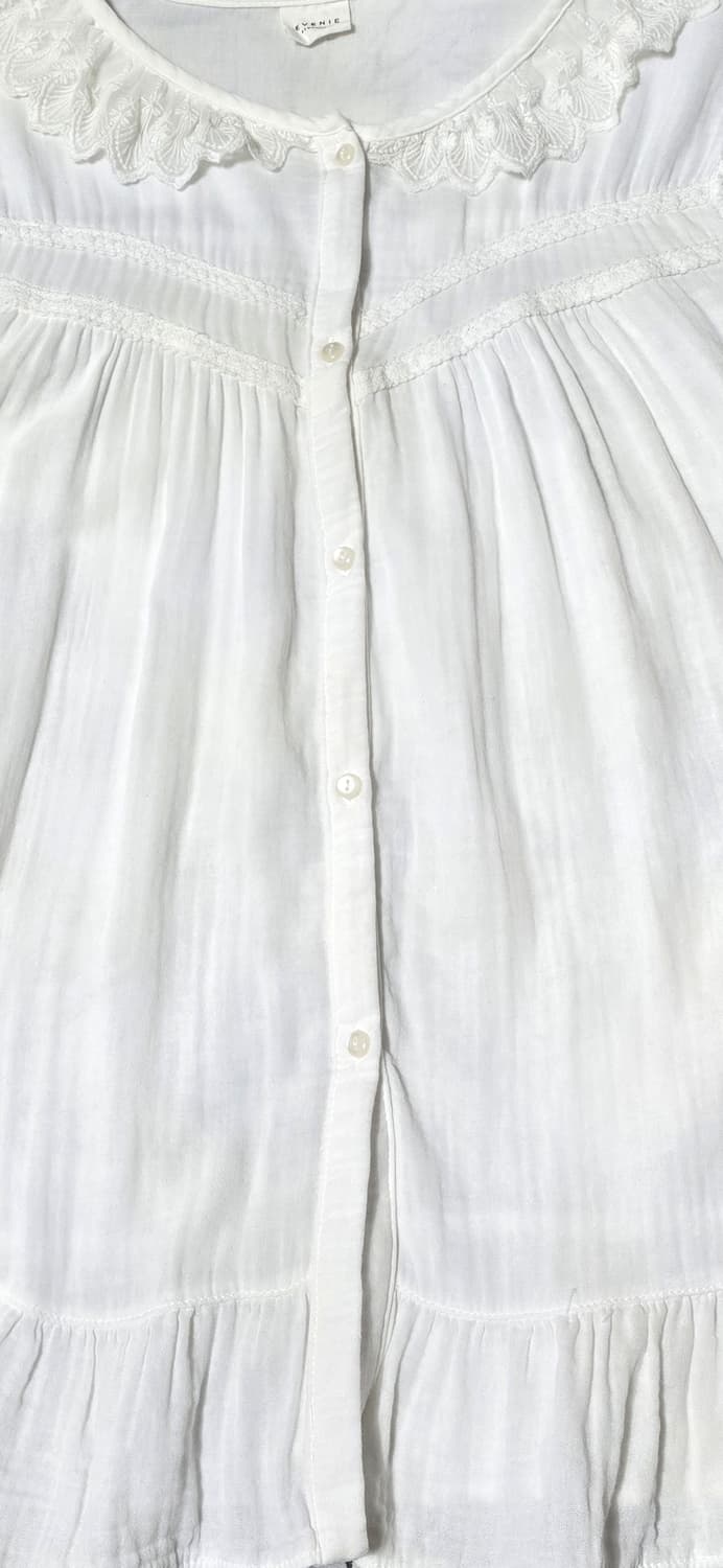 화이트 프릴 블라우스 66 상품이미지4