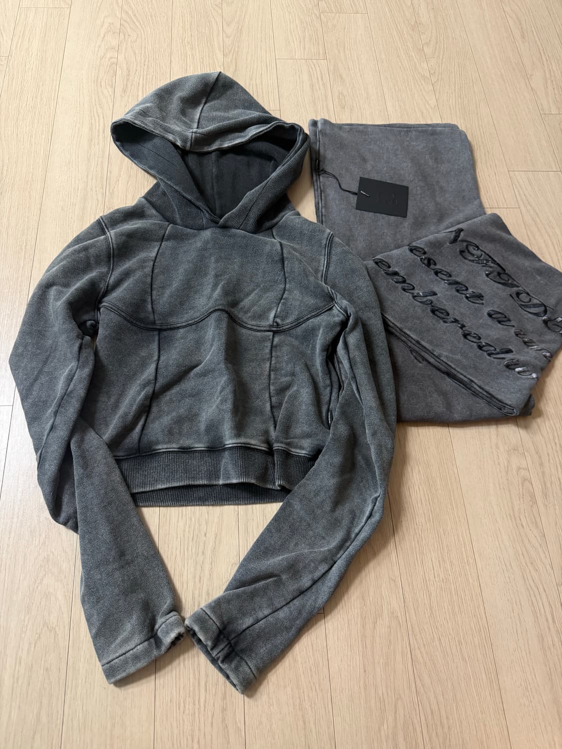 오도어 후드티 머플러세트 상품이미지1