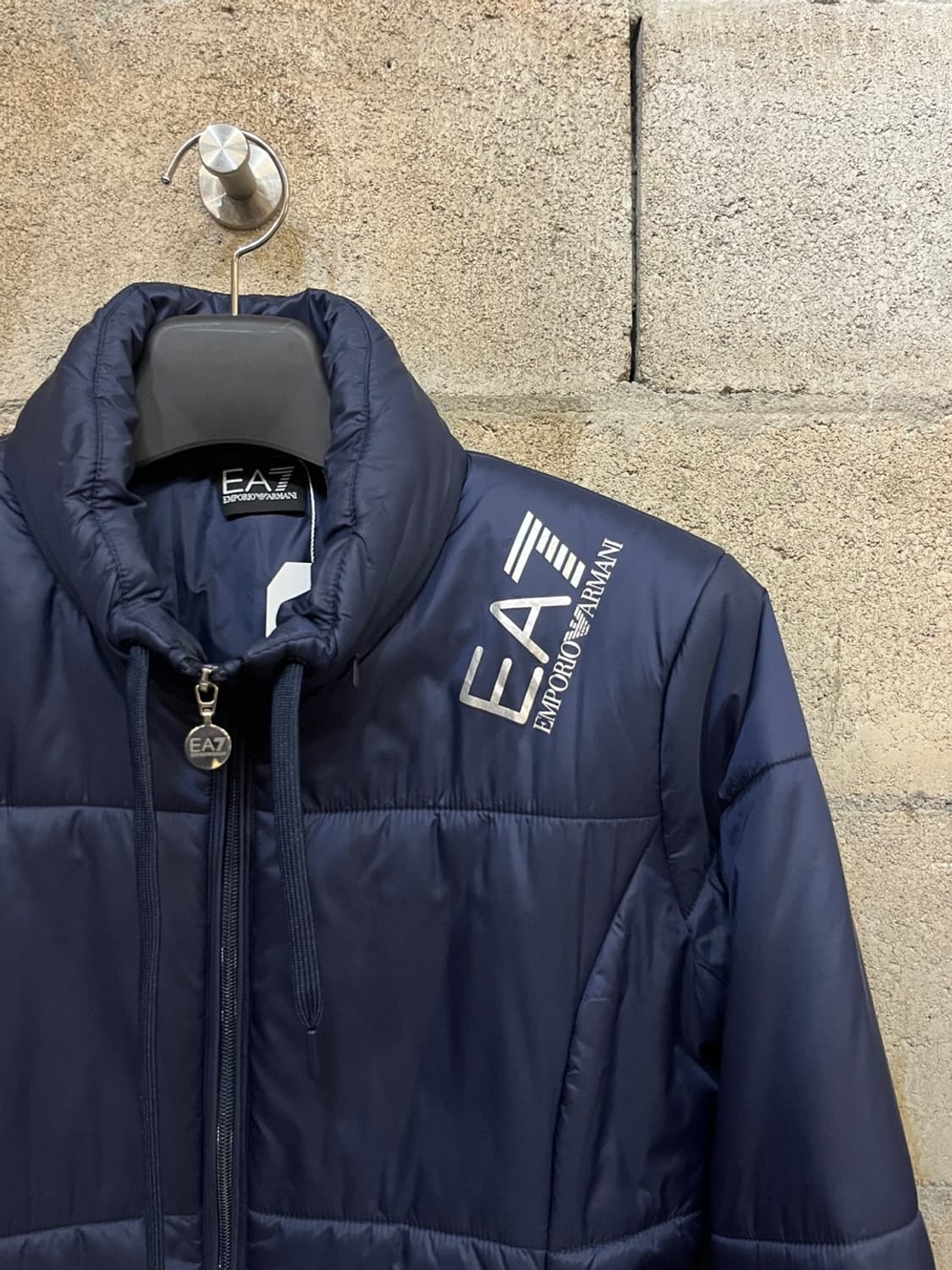 엠포리오 아르마니 EA7 푸퍼 자켓 상품이미지3