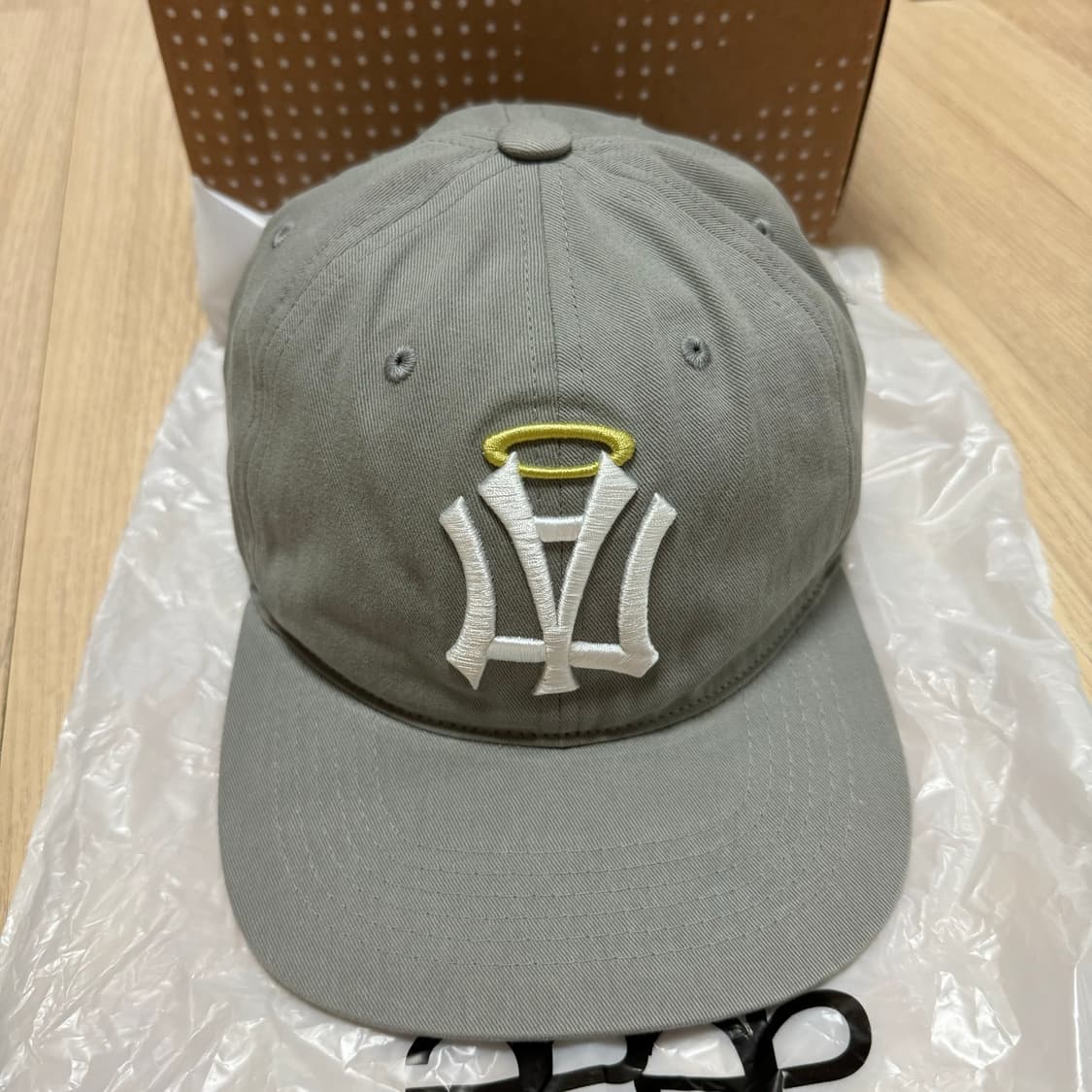 에이이에이이 모자 그레이 AE SYMBOL ANGEL WING CAP 상품이미지3