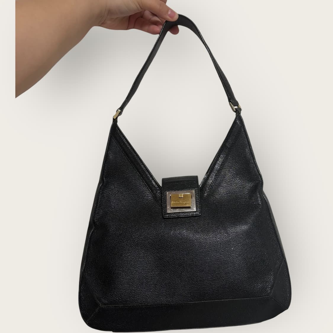 살바토레 페레가모 블랙 금장 토트백 숄더백 상품이미지1