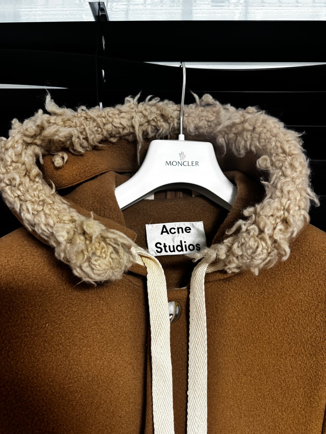 아크네 스튜디오 후드 코트 상품이미지2