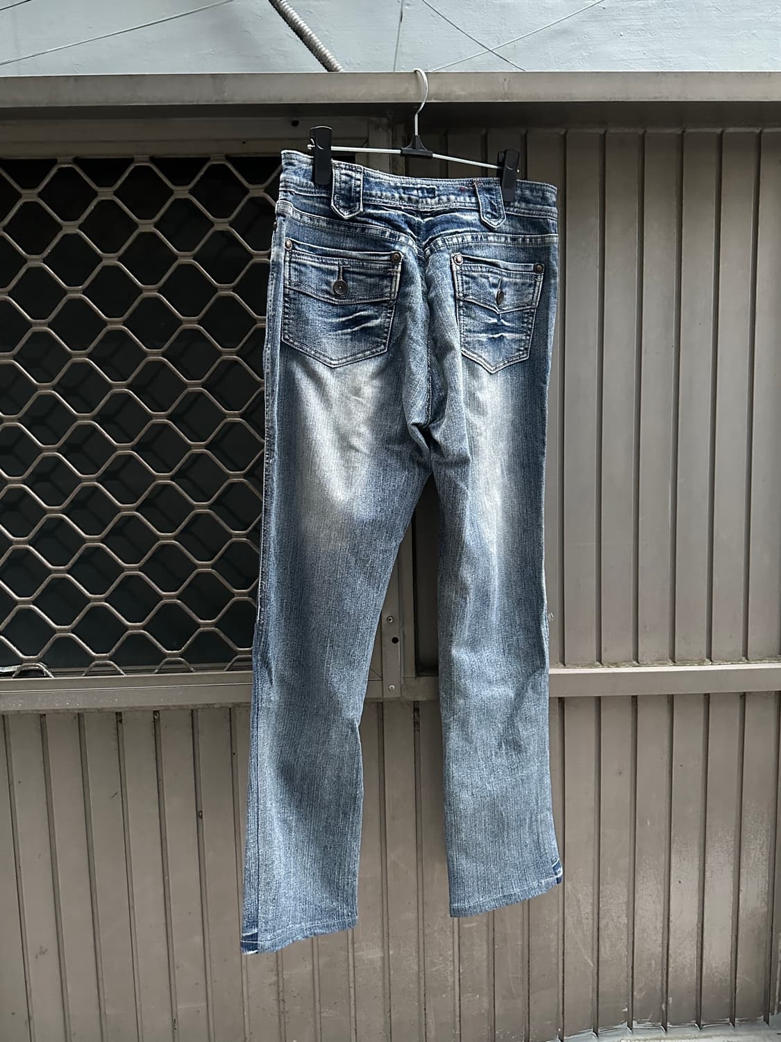 Vintage fade lines denim jeans 상품이미지4