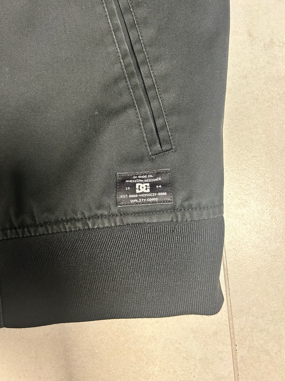 DC 슈즈 코치 자켓 판매합니다 상품이미지3