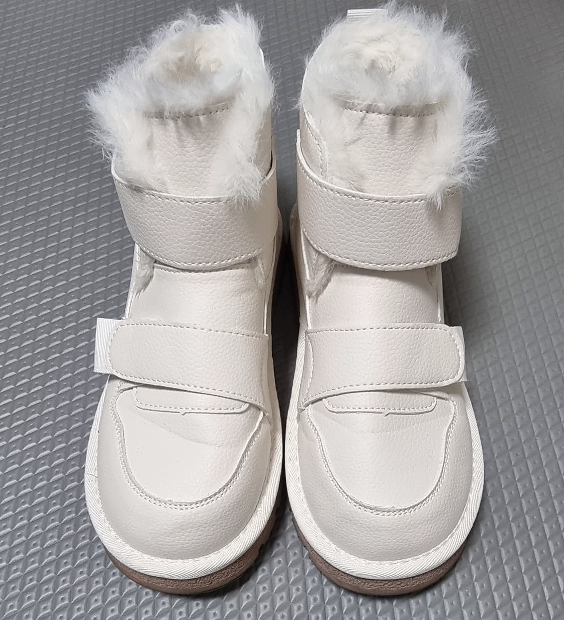 가죽 벨벳 퍼안감 스노우 앵클부츠 상품이미지6