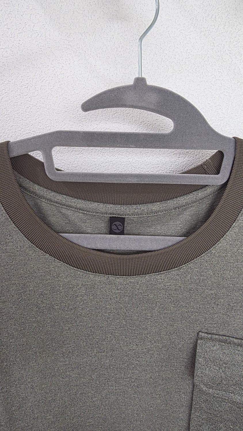 새제품/위뜨) Huit 포켓 티셔츠 XL 상품이미지3