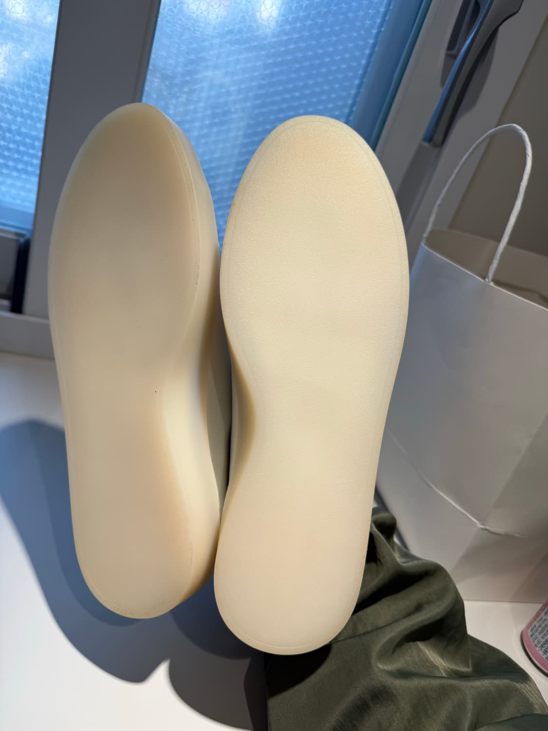 에센셜 피어오브갓 화이트 스니커즈 41 상품이미지2