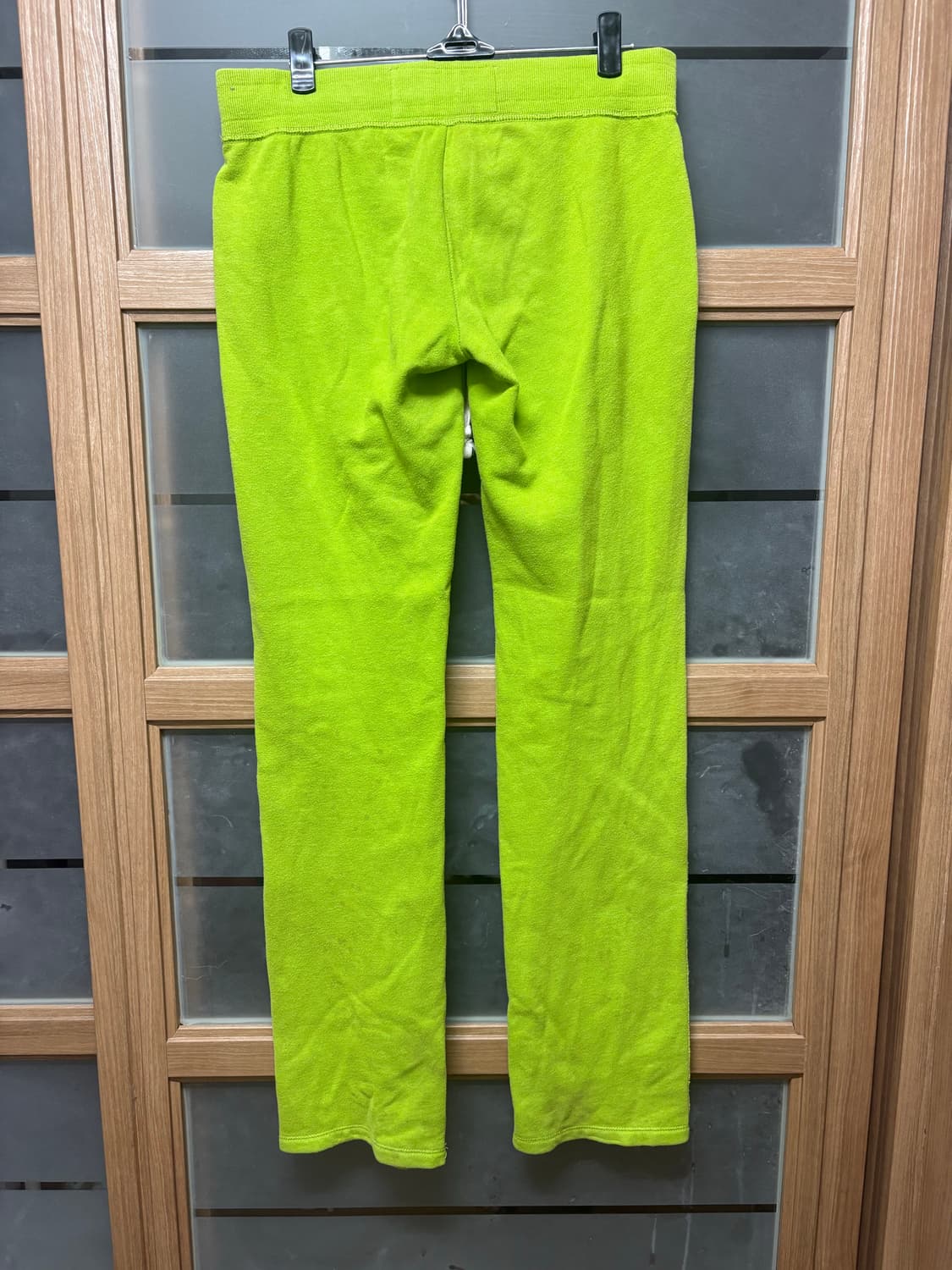 희귀.힐튼맛)) 홀리스터 로우라이즈 트랙팬츠 yellowgreen 상품이미지4