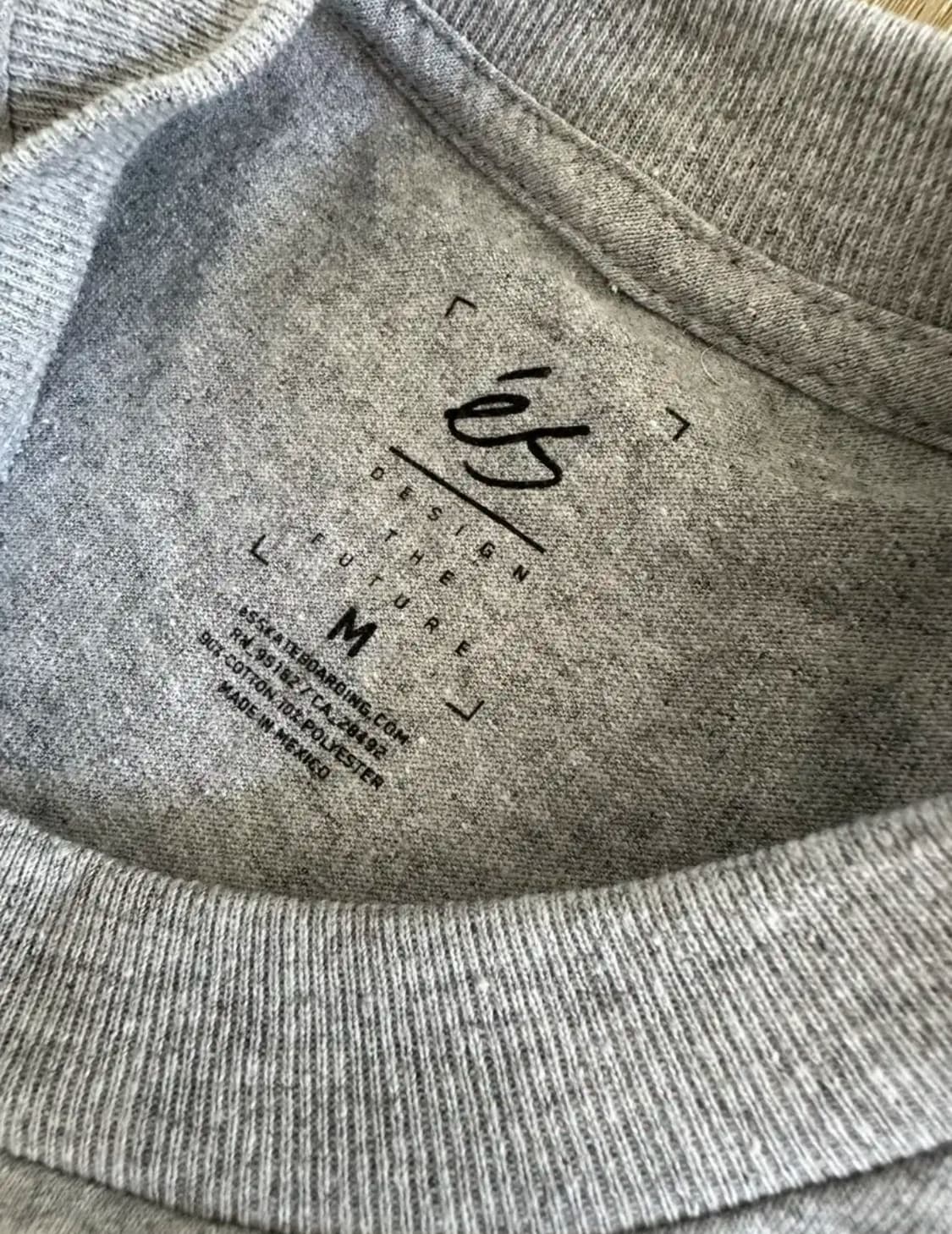 새제품 éS Skateboarding 티셔츠 상품이미지3