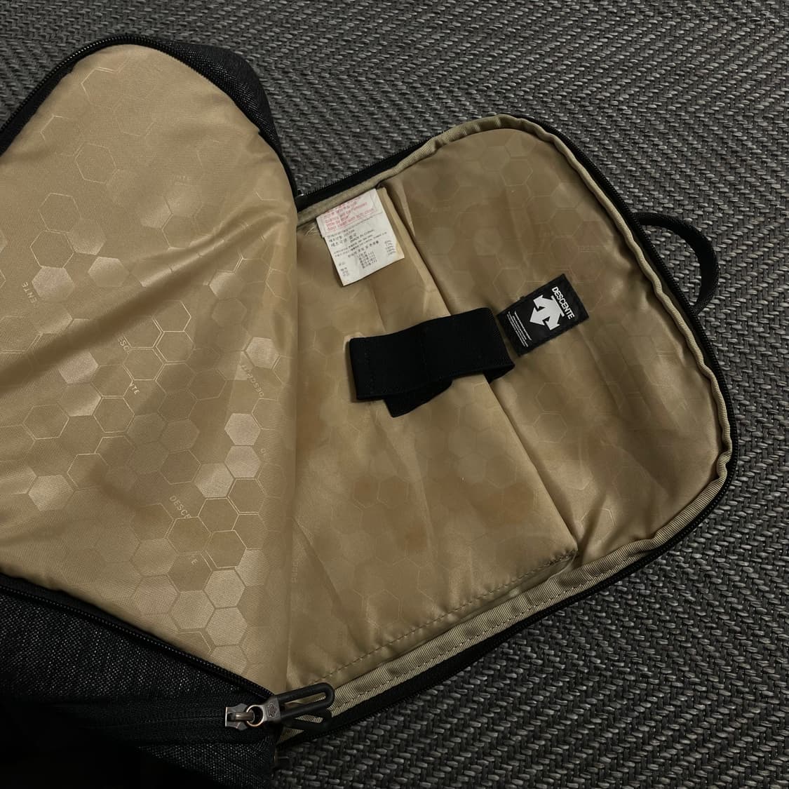 데상트 에슬레틱 베이직 백팩y 4170 상품이미지5