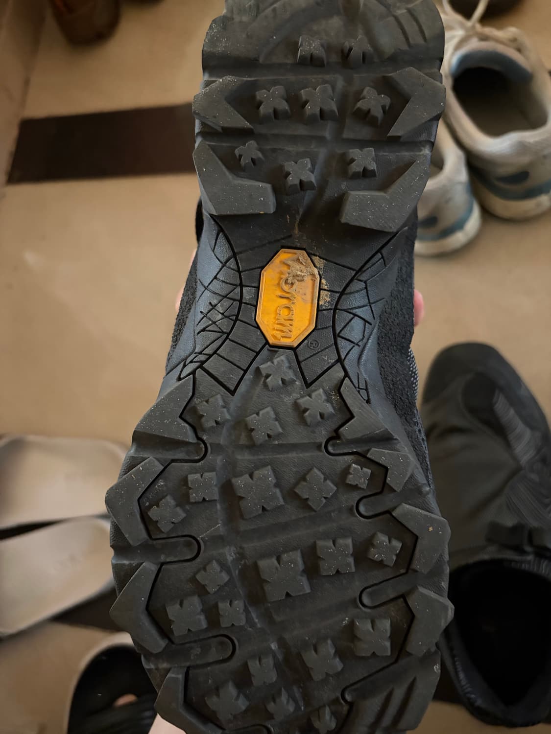 로아 미나르 EU 42 상품이미지5