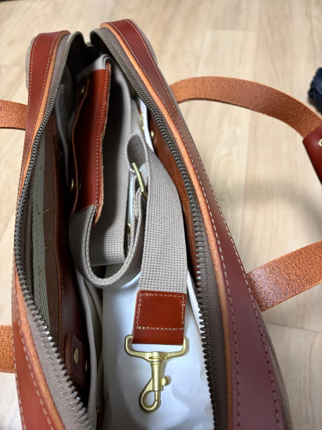 헤비츠 hevitz yawl 왁스캔버스 브리프케이스 새상품 상품이미지4