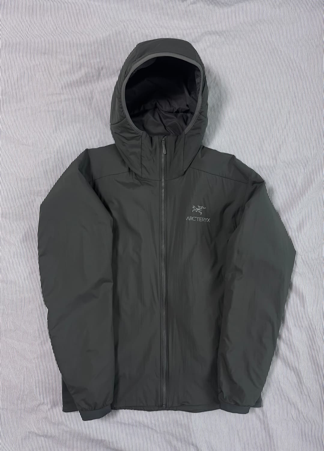 (S급) 아크테릭스 아톰 LT 후디 글리치 M 상품이미지2