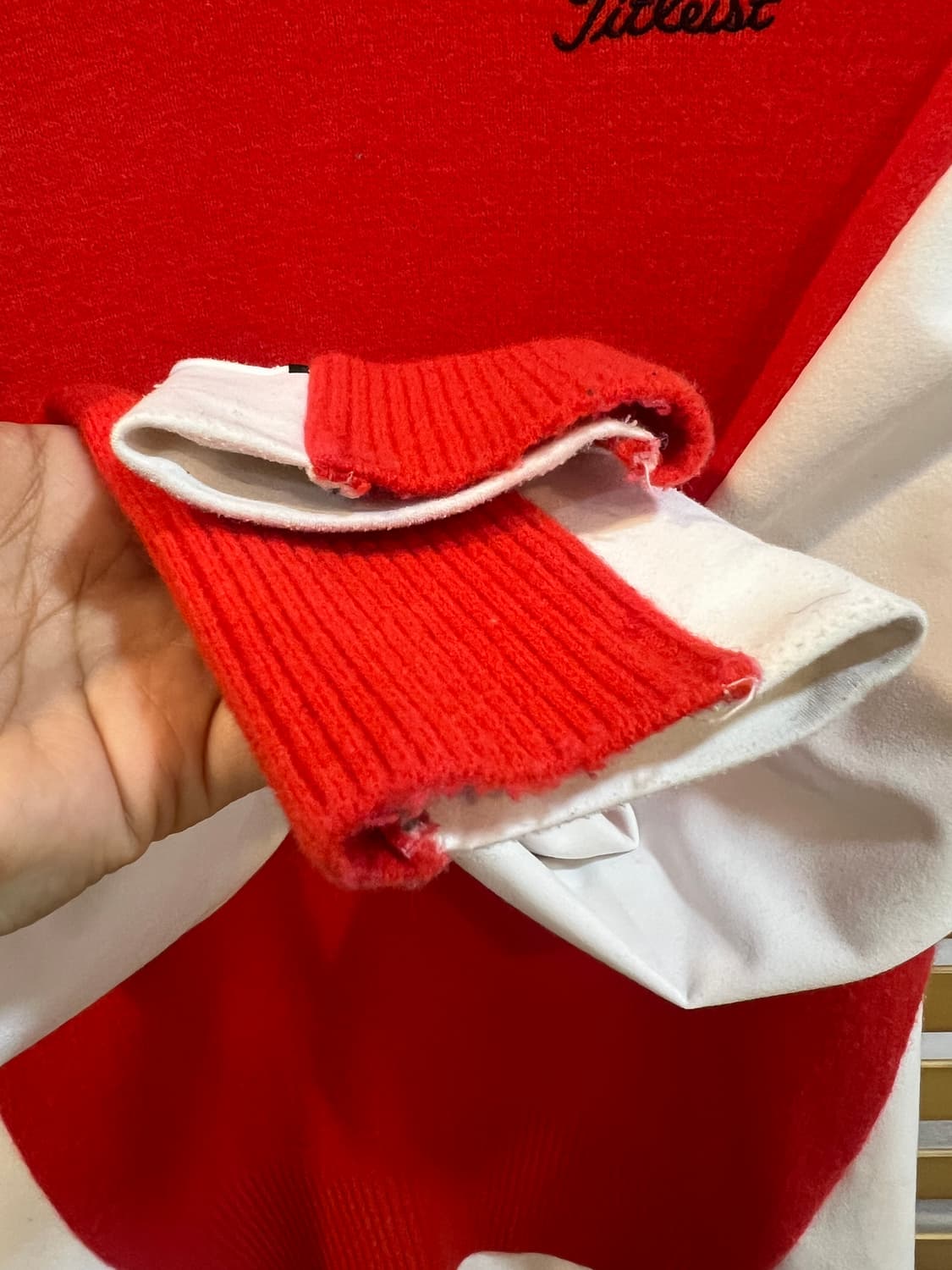 타이틀리스트 여성 레드 골프니트 라운드니트 상품이미지4