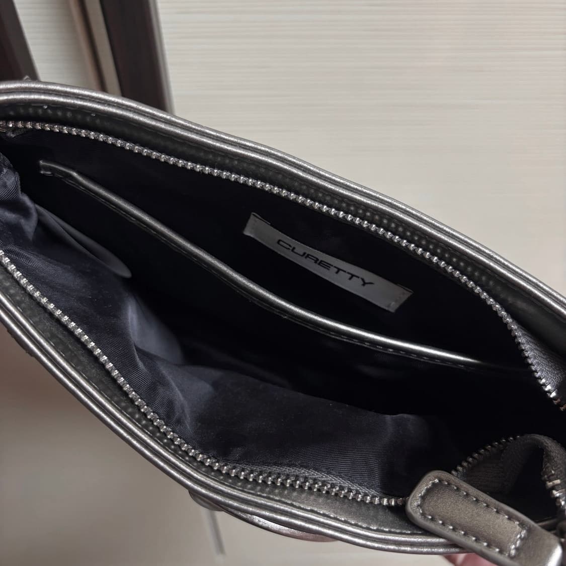 큐리티 가방 상품이미지2