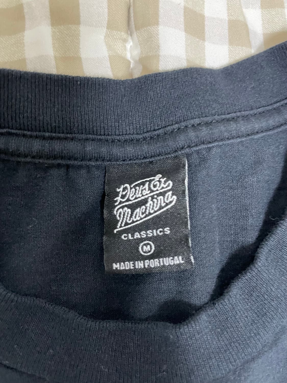 데우스 엑스 마키나 도쿄 아사쿠사 티셔츠 상품이미지4