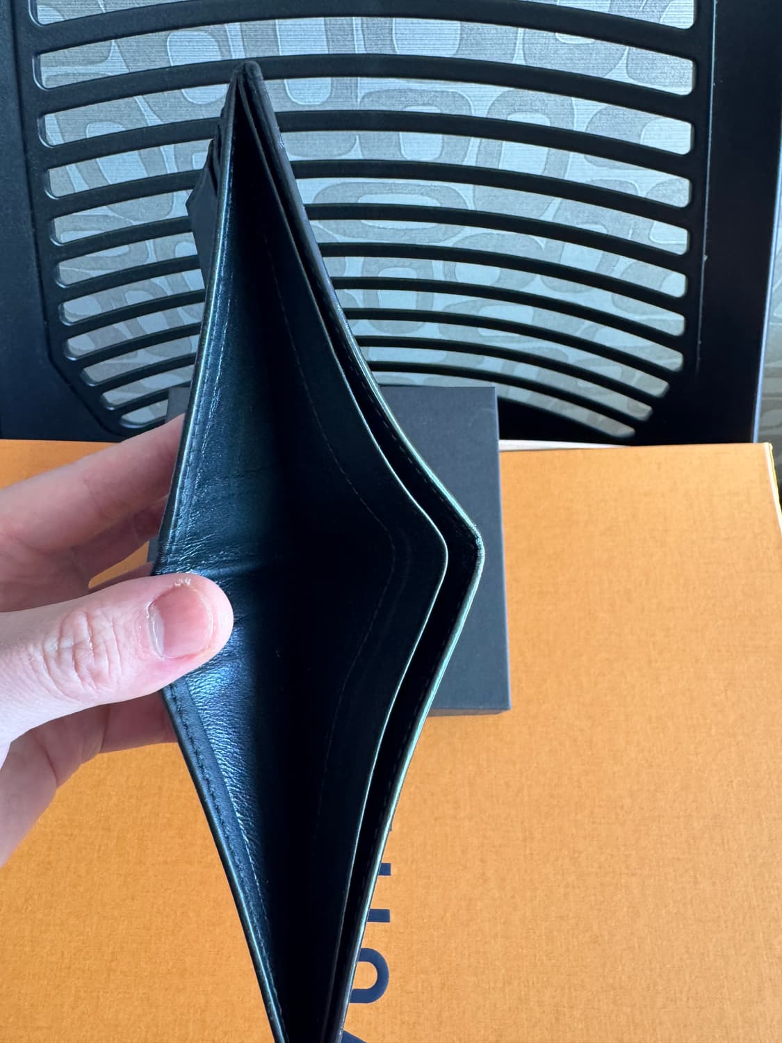 Bottega Veneta 보테가 베네타 남성 반지갑 상품이미지3