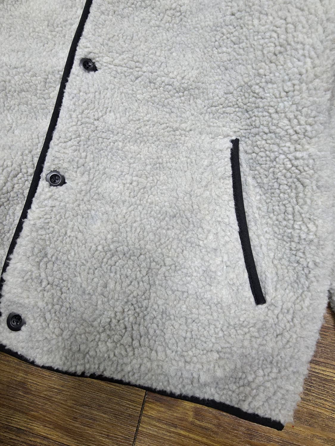 랑방 엔블루 플리스후드자켓 거의새거 상품이미지4