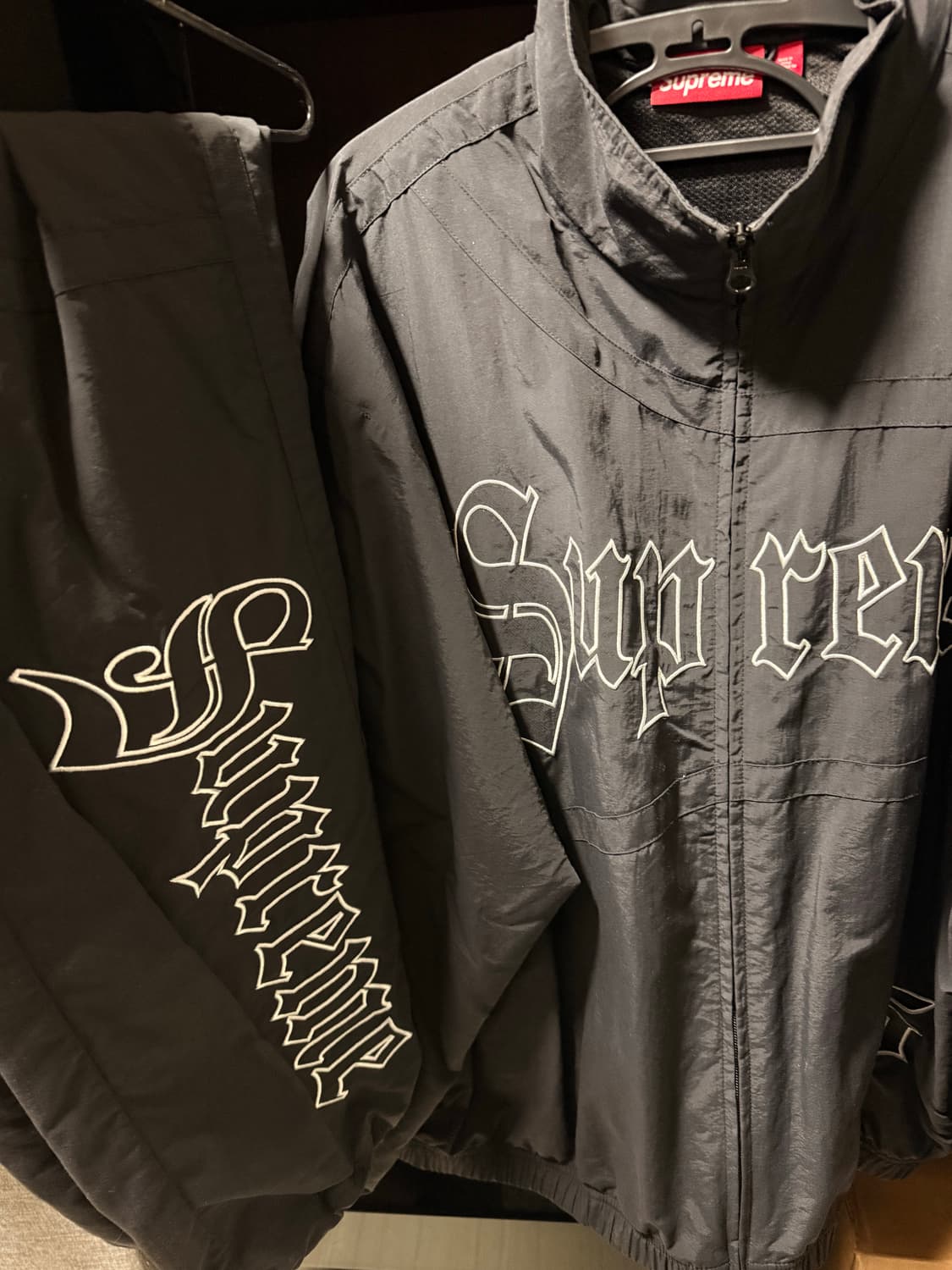 슈프림 올드잉글리쉬 트랙셋업  상품이미지5