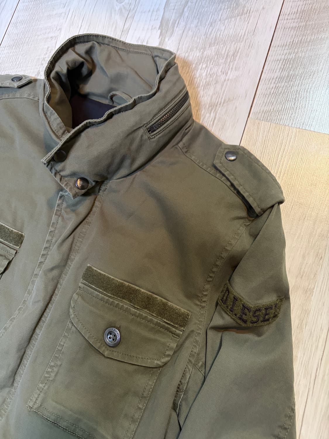 [M] 디젤 카키 로고 필드 야상 점퍼 자켓 상품이미지1