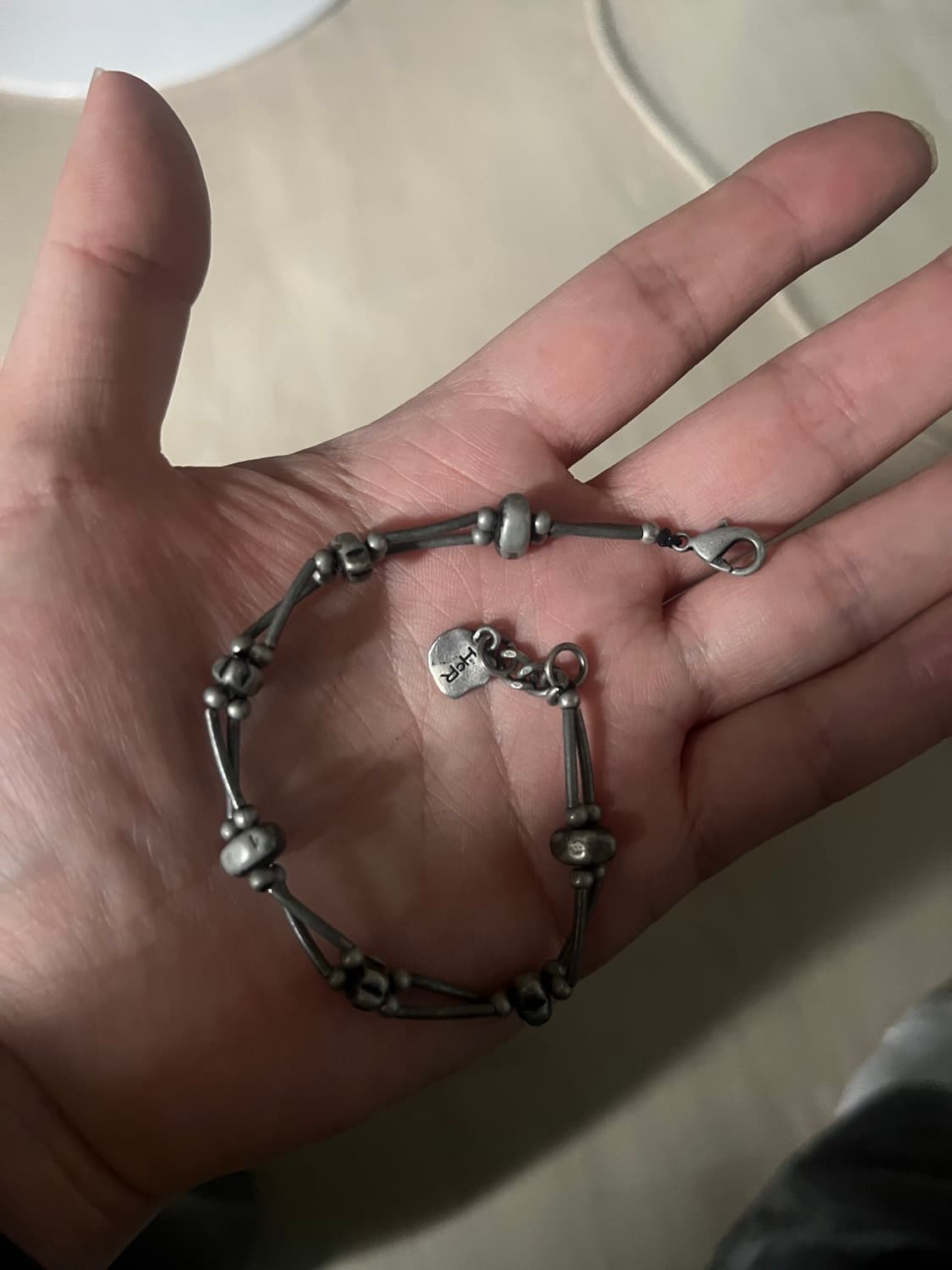 해칭룸 본 브레이브슬릿 상품이미지1