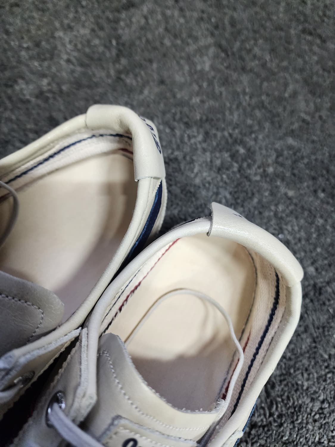 오니츠카타이거 멕시코66 크림 피코트 270사이즈  상품이미지5