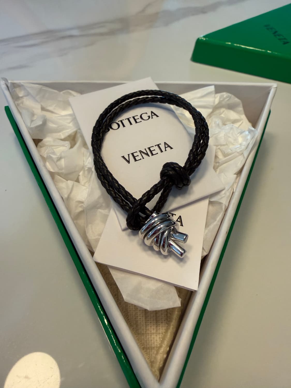 (새상품)보테가베나타 브레이슬릿 팝니다 상품이미지1
