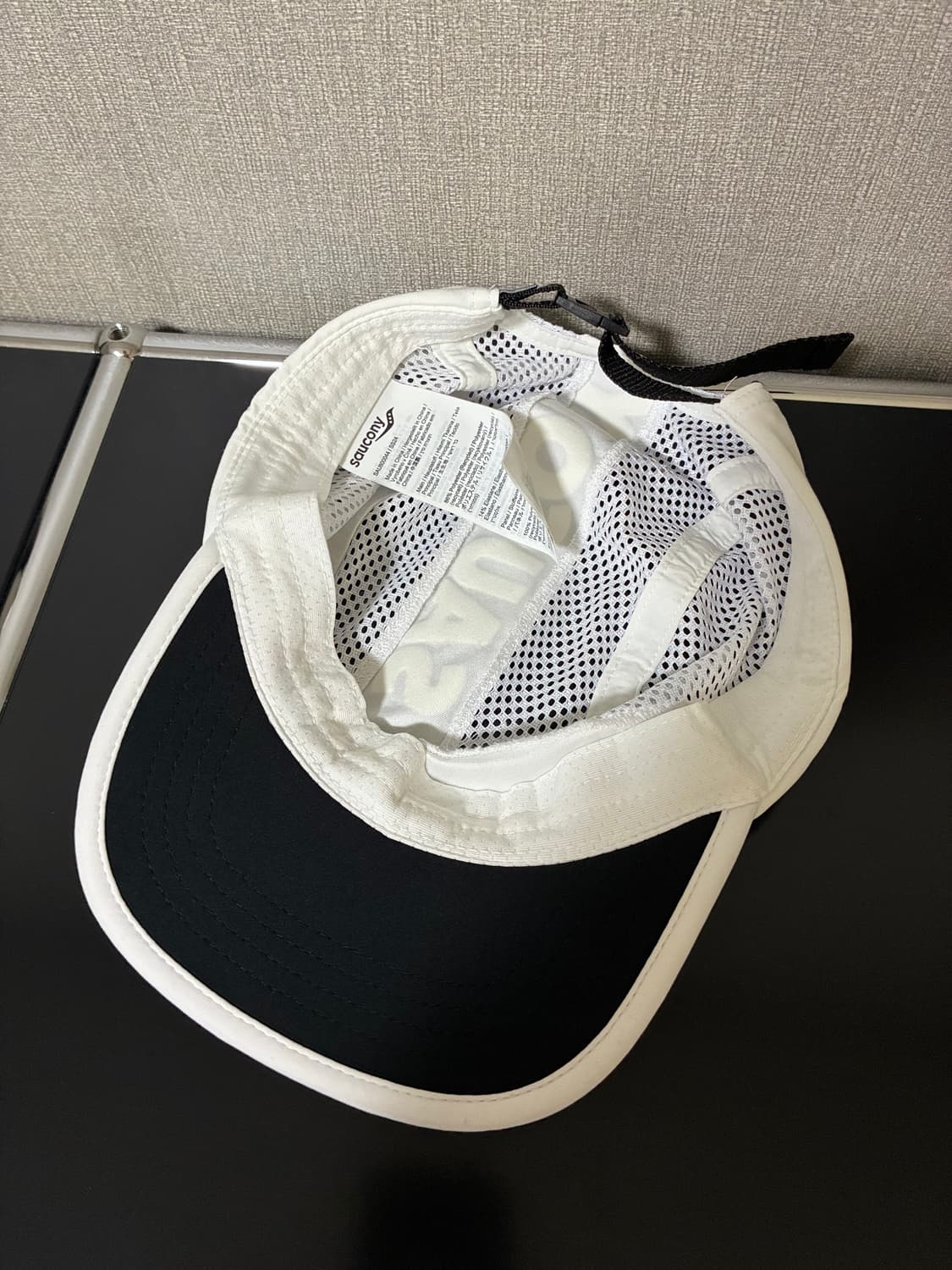 saucony 매쉬 캡 상품이미지3