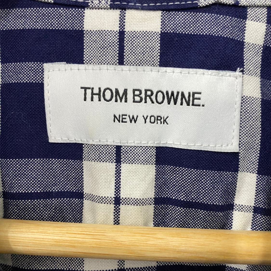 톰브라운 뉴욕 로고 체크 긴팔셔츠(2) 상품이미지4