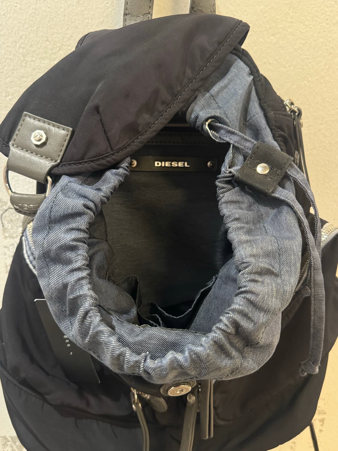 Diesel Multi-Pocket Nylon Backpack 상품이미지5