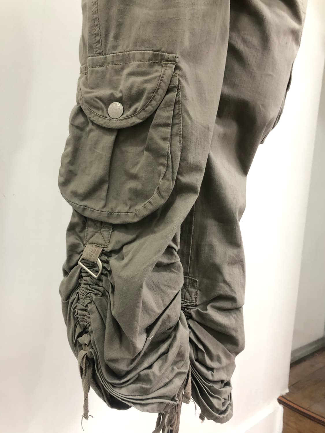 khaki beige shirring cargo pants 상품이미지6