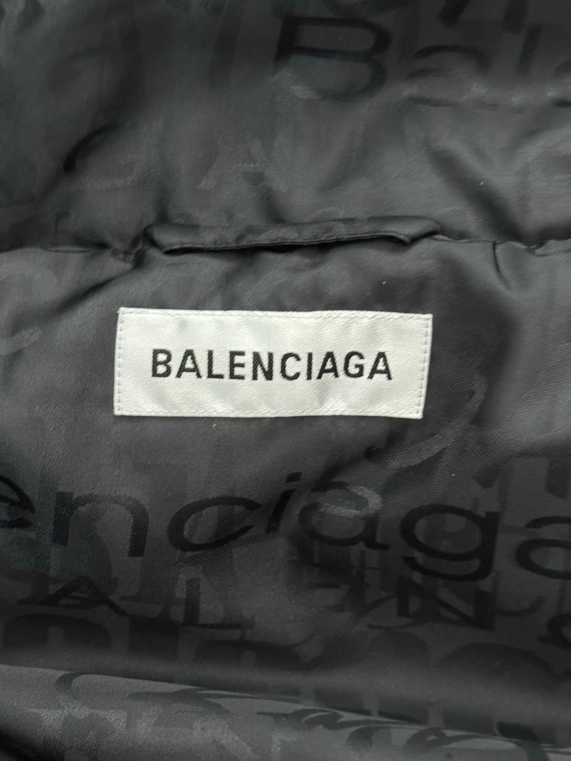 발렌시아가 푸퍼 패딩 40 상품이미지4