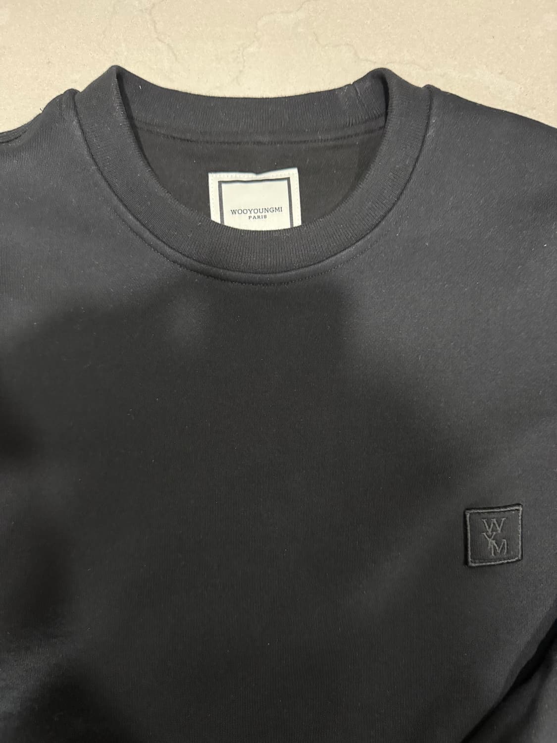 [당일출고,46사이즈] 25ss 우영미 젤리피쉬 맨투맨 상품이미지3