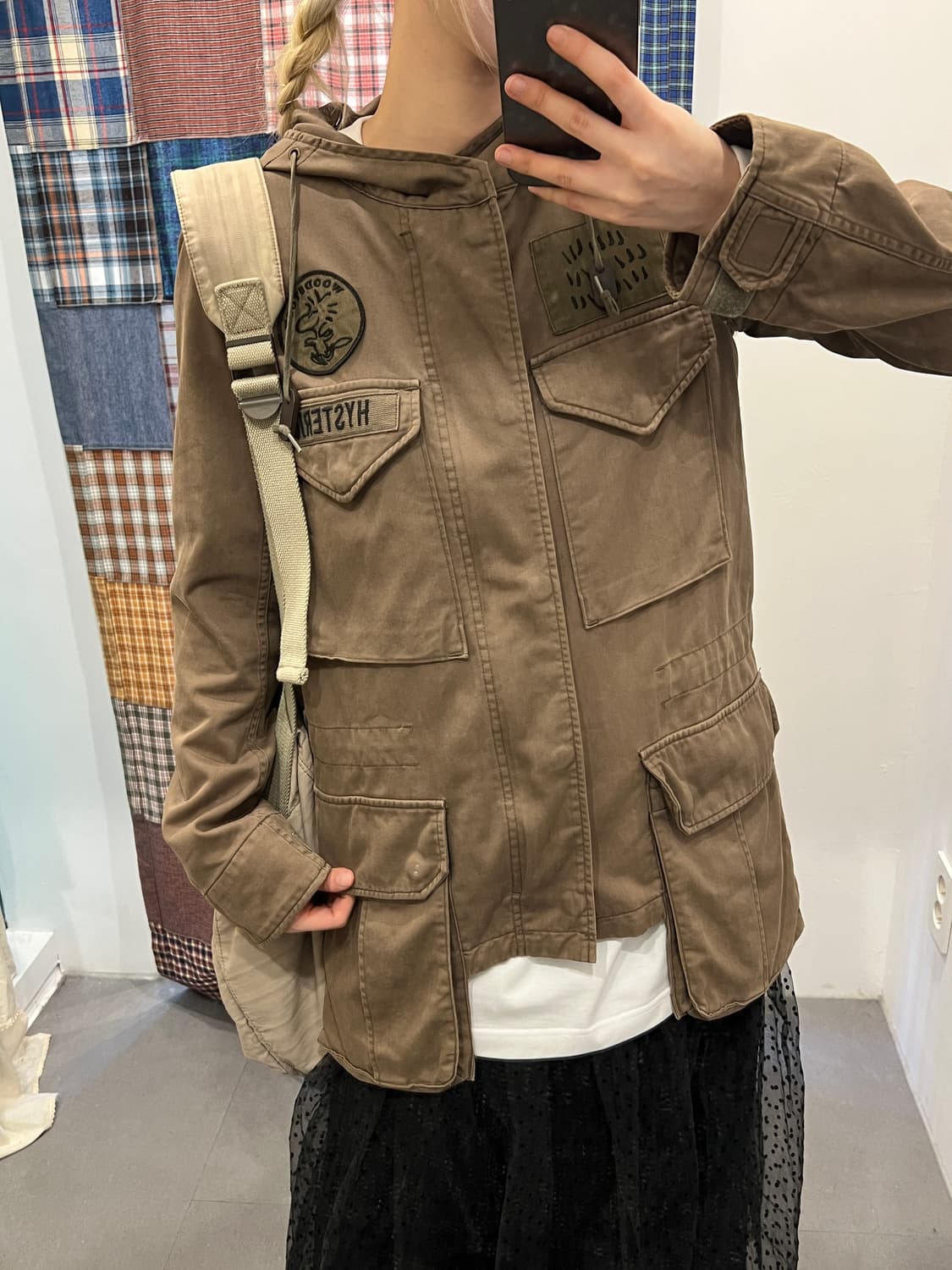 히스테릭 글래머 카키 퀄팅 후드 야상 상품이미지3