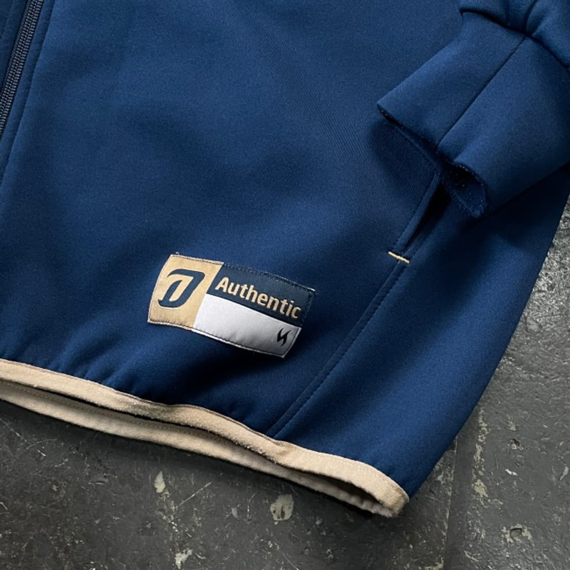 100 NC다이노스 선수용 후드집업 상품이미지4