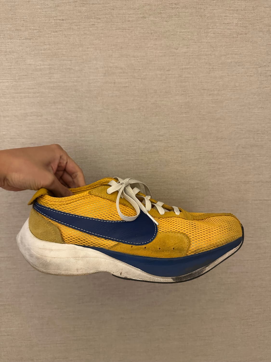 나이키 문레이서 오크옐로우/짐블루 285 상품이미지1