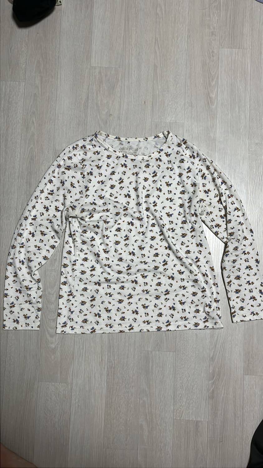 시네마클럽 잔꽃 이너티 상품이미지1