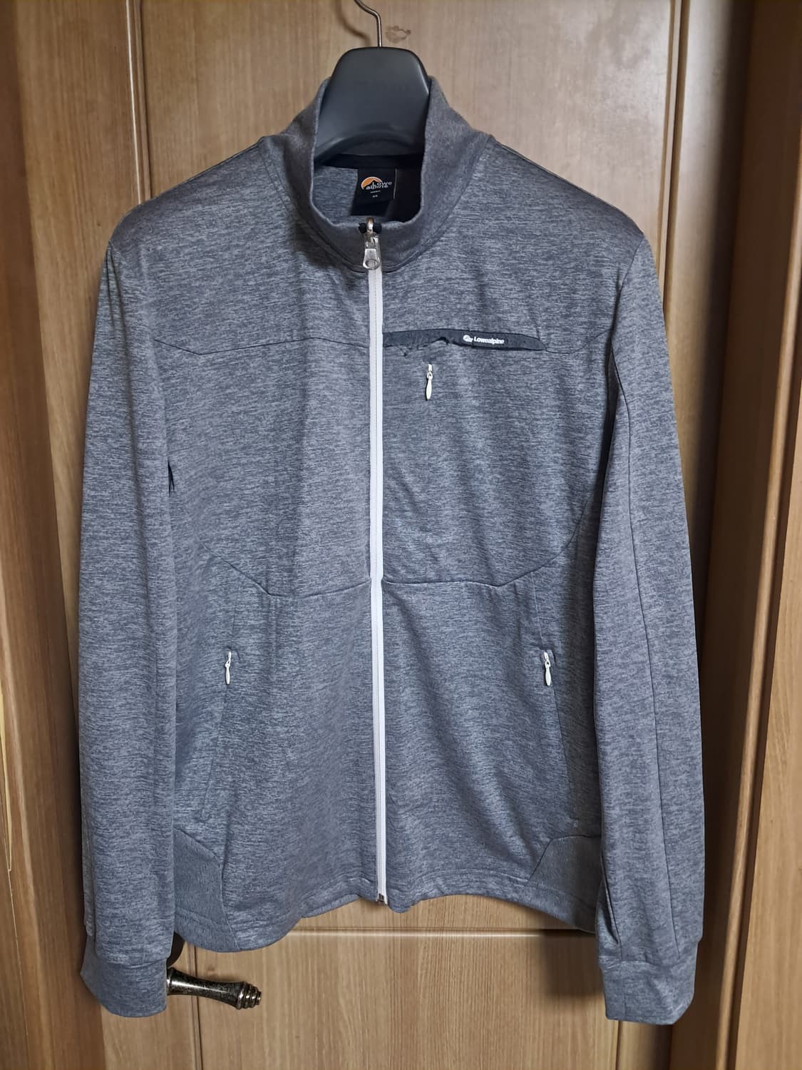 로우알파인 바람막이 남성95 상품이미지4