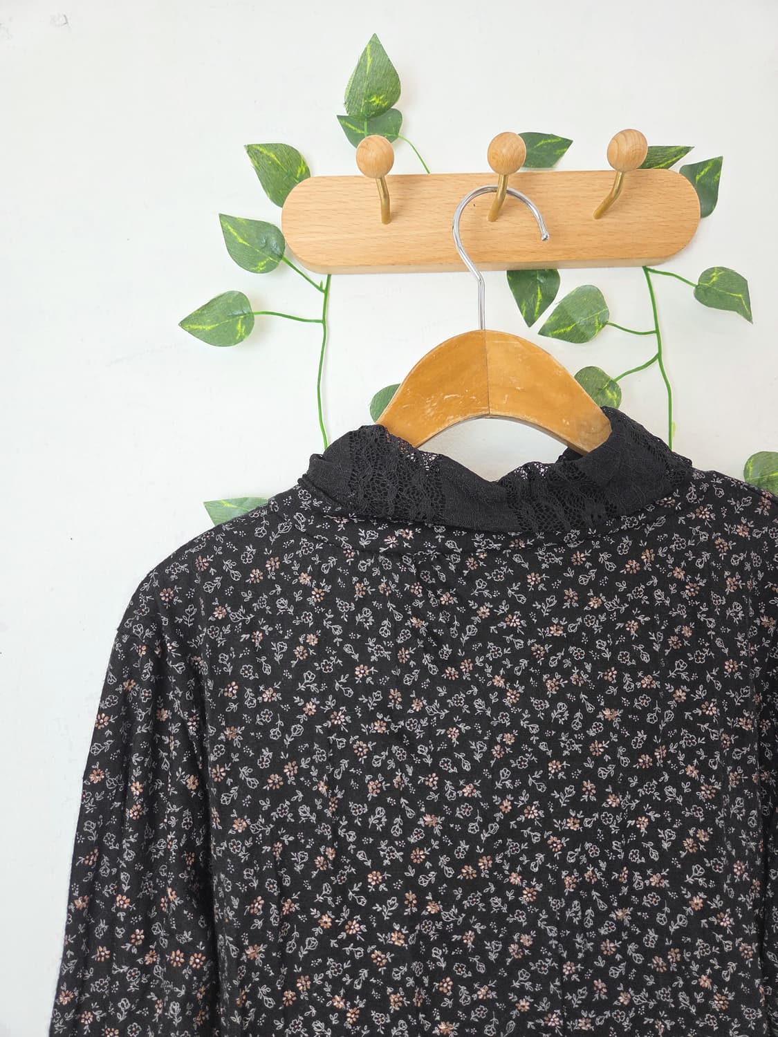 레이스 잔꽃 목폴라 슬리브 상품이미지5