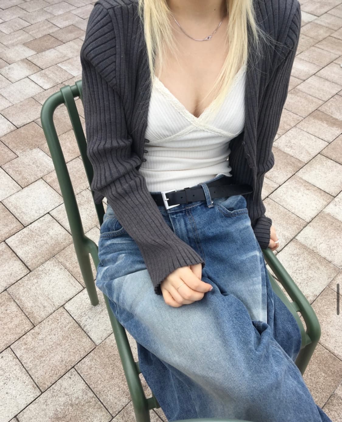 아워캐비넷 vert golgi cardigan 상품이미지3