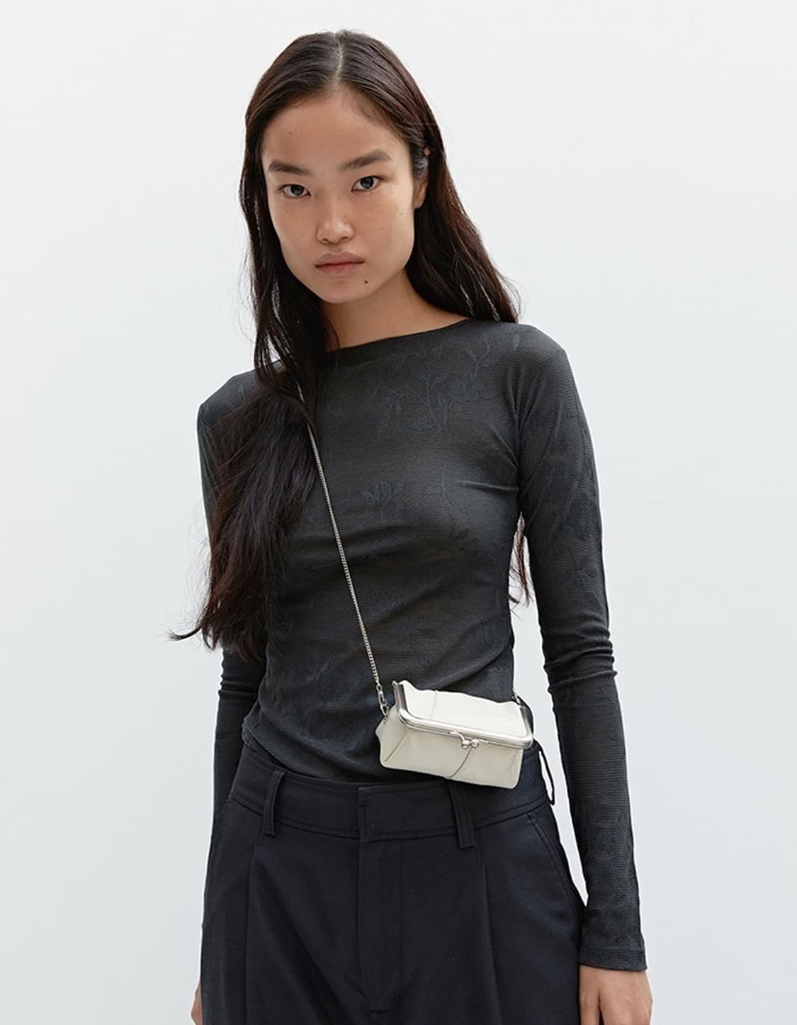 zisoo folding frame ivory 상품이미지1