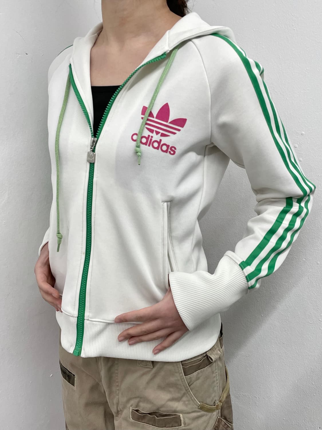 아디다스 흰초 파이어버드 후드 트랙집업 상품이미지2