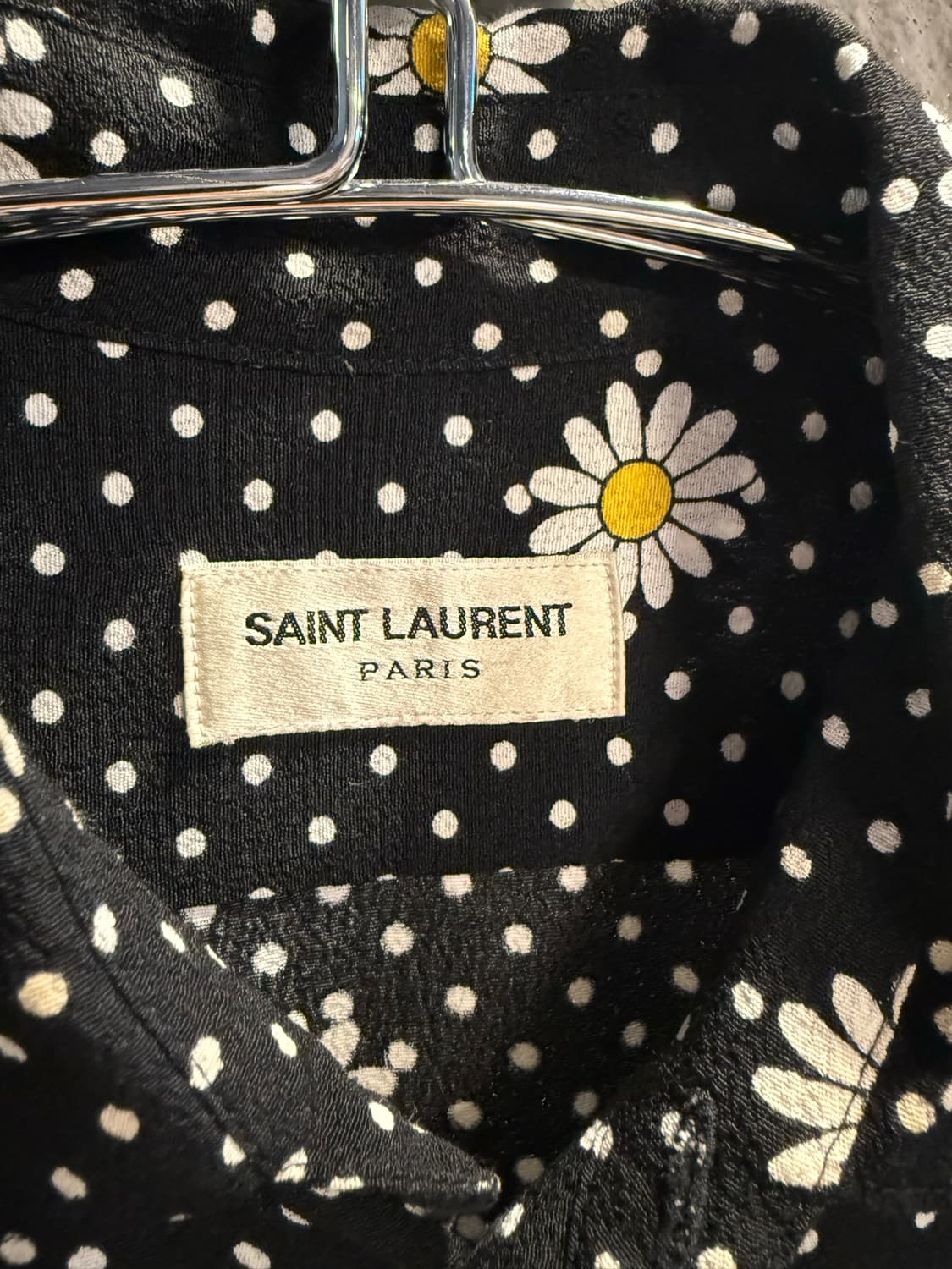 생로랑 SAINT LAURENT 데이지 도트 비스코스 셔츠 블랙 상품이미지5
