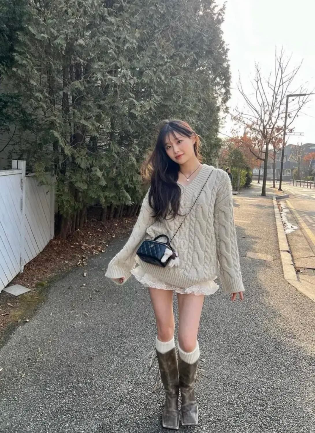 러프넥 튜튜 팬츠 스커트 크림 새상품 상품이미지1