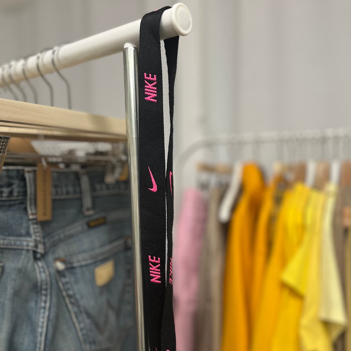 NIKE lanyard ( BLACK PINK ) 상품이미지9