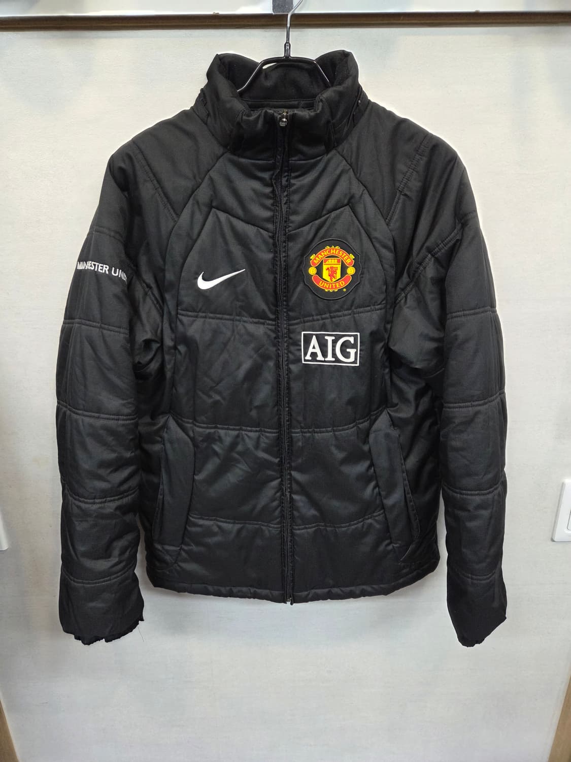 나이키 올드스쿨 맨체스터 유나이티드 경량패딩 s 상품이미지1