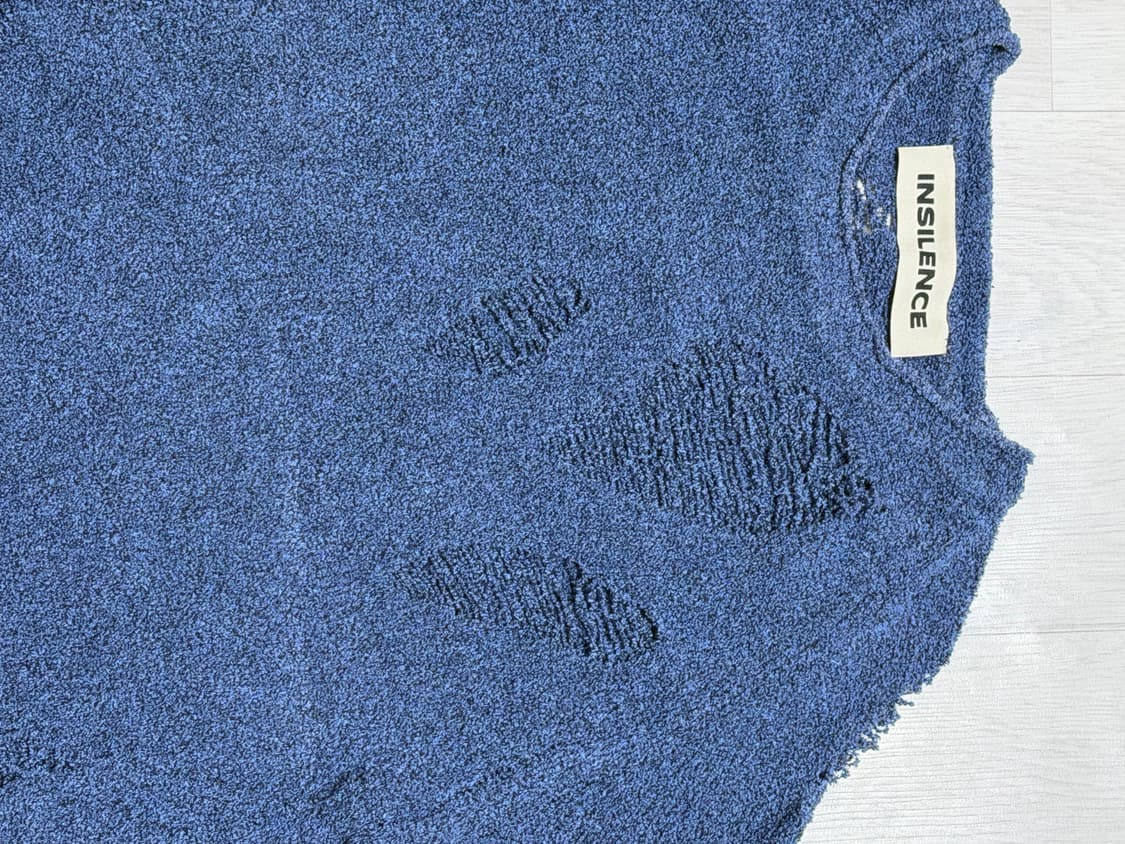 인사일런스 니트 상품이미지2